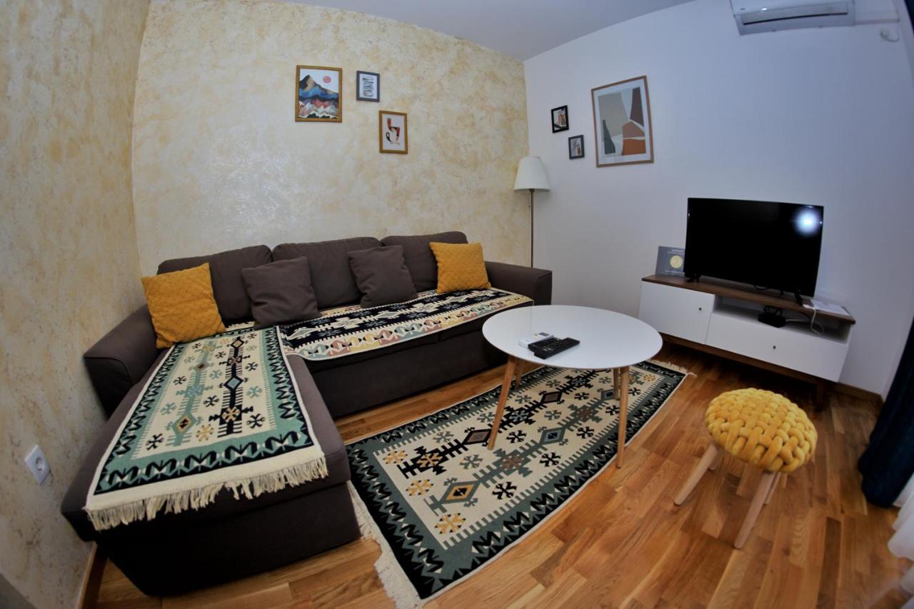 Apartmani Zecevic Nikšić 外观 照片