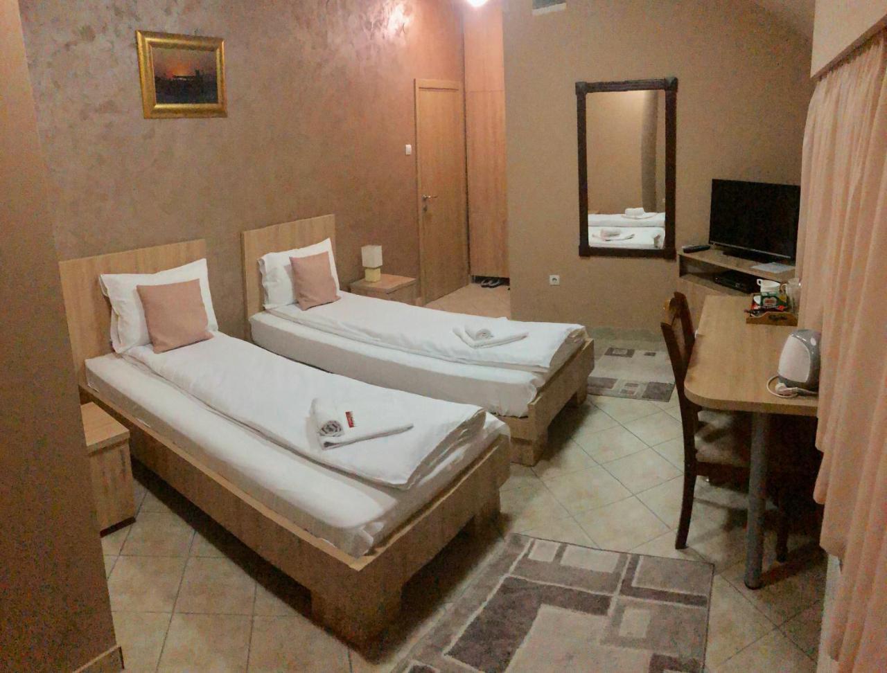 Apartmani Zecevic Nikšić 外观 照片